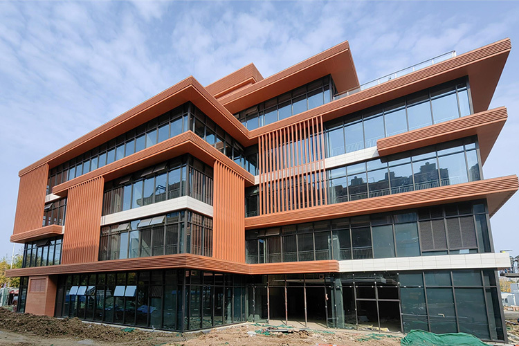 濟(jì)寧富慧源地理信息科技園EPC項(xiàng)目幕墻工程