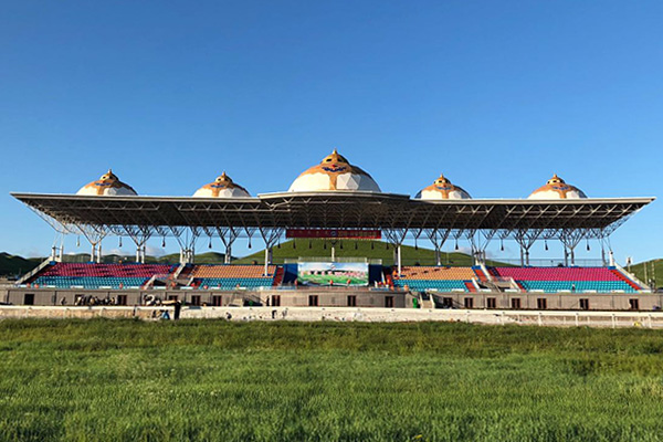 烏蘭毛都那達慕主會場網架工程